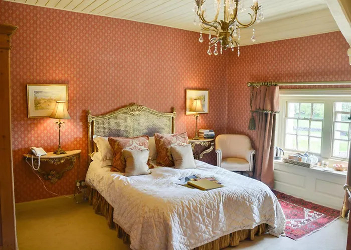 The Traddock Country house *